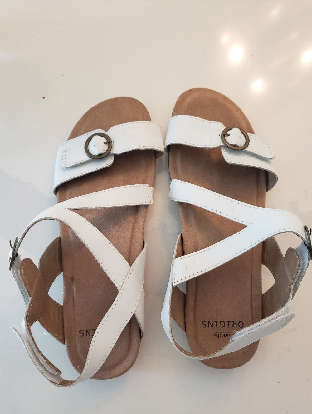 Earth Origins Sandals, Size 9, Not Used, White